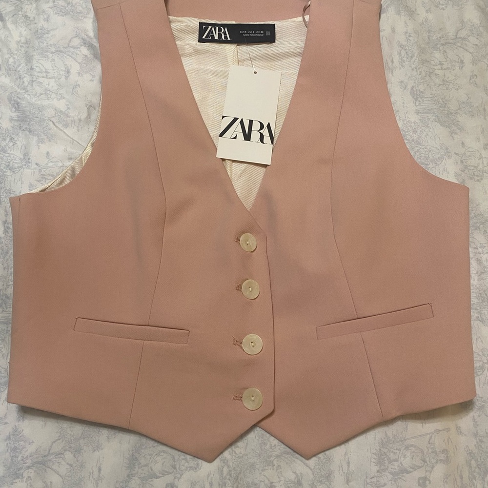 ZARA Pink Buttoned Vest
